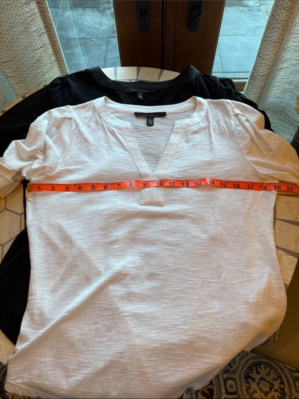 🖤🐼🤍White House Black Market Pleated Sleeve Tee Shirts, set of 2 - Picture 11 of 13